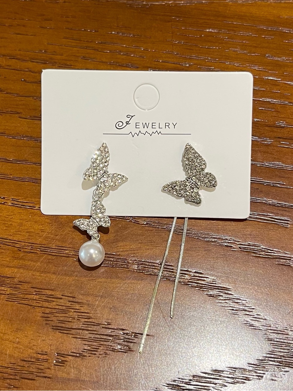 💖5 for $25😻 Crystal Butterfly Pearl Drop Earrings - Silver-tone